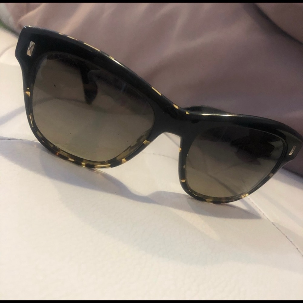 *Authentic* Oliver Peoples Jacey Sunglasses